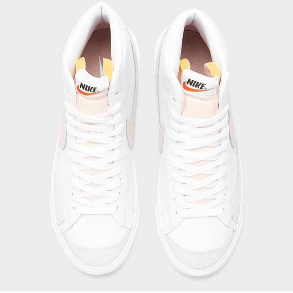 Nike Women's Sneakers - White and Pink - Picture 4 of 7